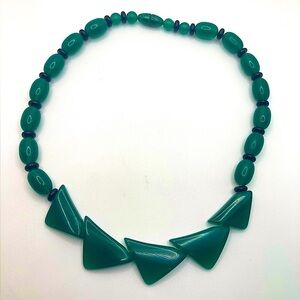 Vtg Green & Black Lucite Beaded Art Deco Necklace Screw Clasp 16”